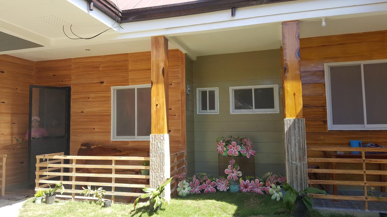 Honeybee Apartments سانتا في المظهر الخارجي الصورة